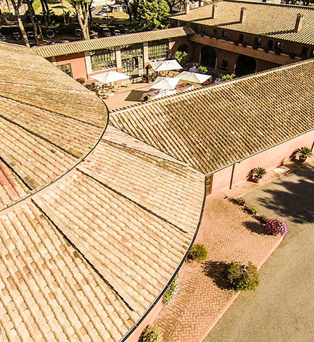 Foto La Corte Esterna de La Corte di Arenaro