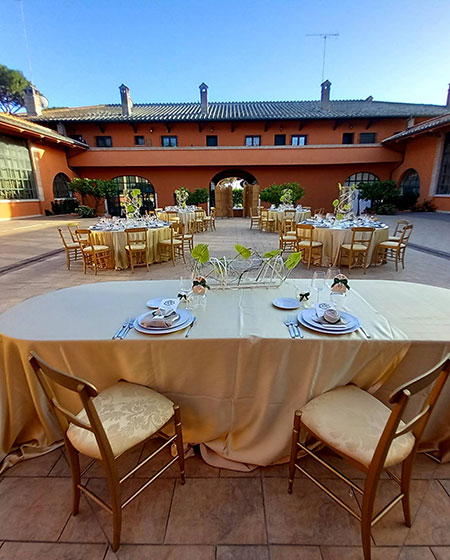 Spazi esterni per eventi e meeting