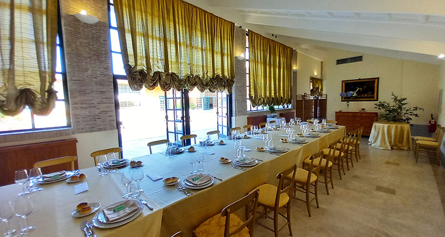 Foto Sala Ala della Pineta | La Corte di Arenaro