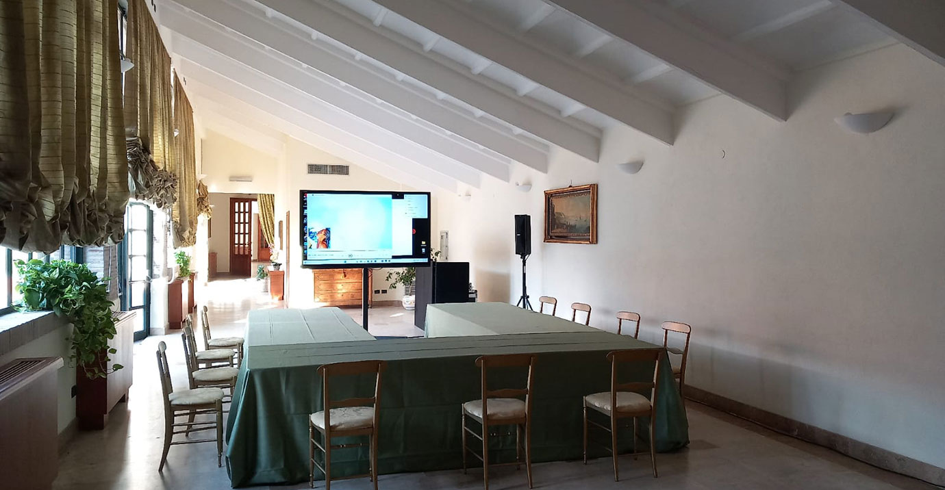 Sala Ala della Pineta per meeting aziendali